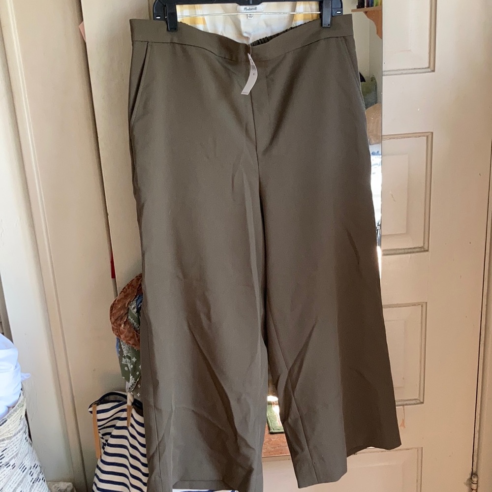 Rowan Wide-Leg Pull-On Double Twill Crop Pant